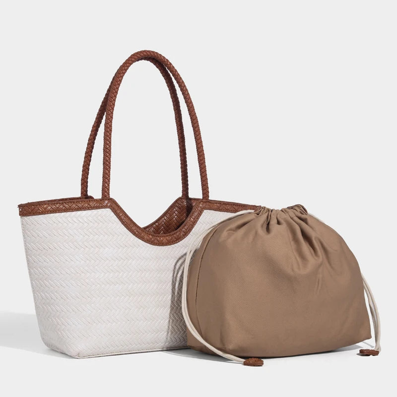 Structured tote bag interior pockets