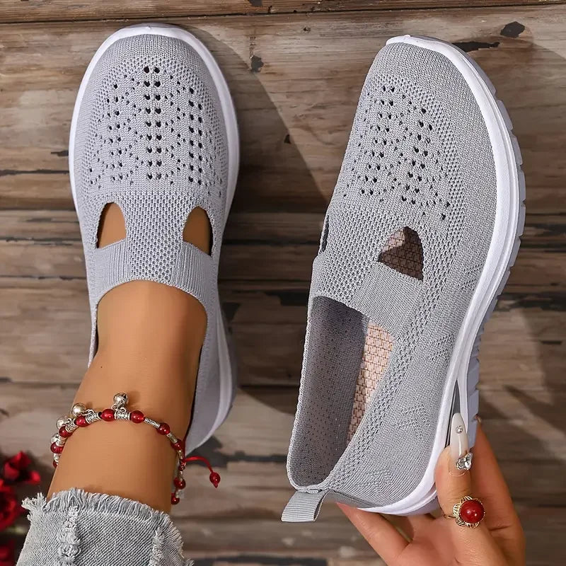 Women's Knitted Slip-On Walking Shoes – Lightweight Breathable Soft-Sole Casual Sneakers